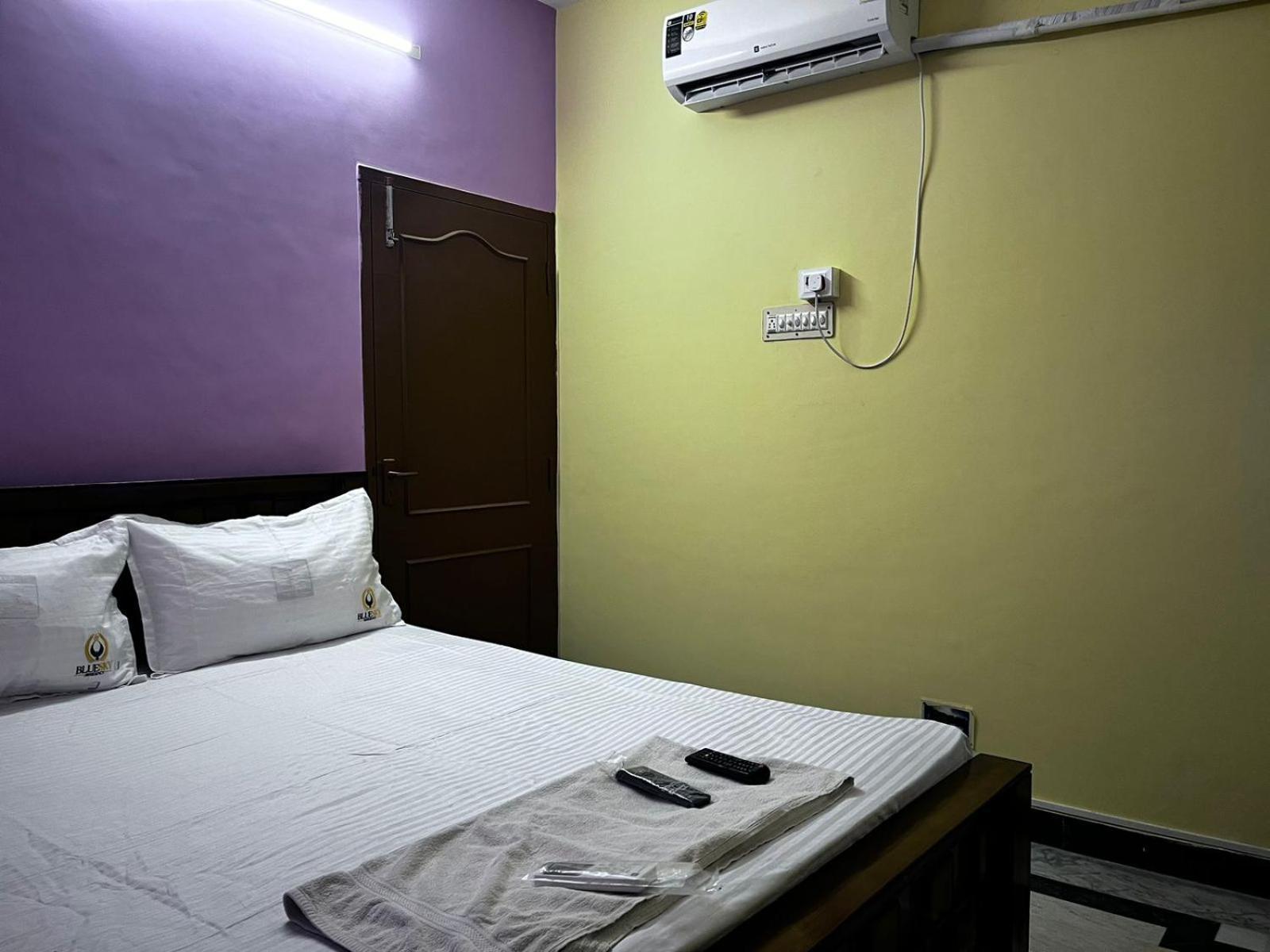 Homestay Pearl Trade Center *